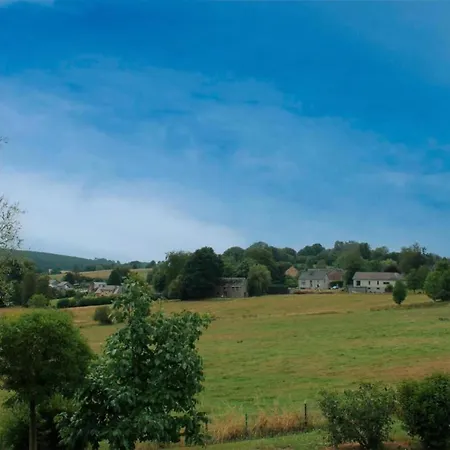 シャレー Near Ourthe River And The Of Durbuy *