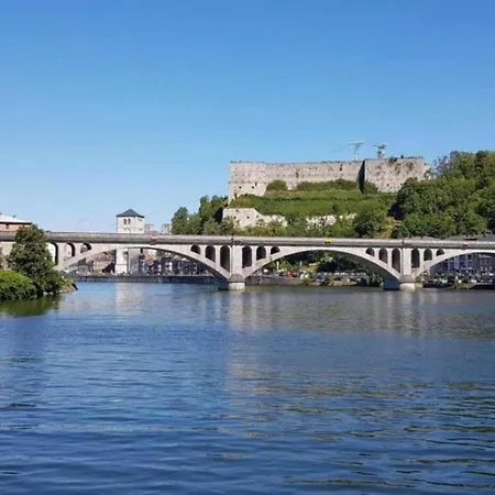 シャレー Near Ourthe River And The Of Durbuy Vieuxville