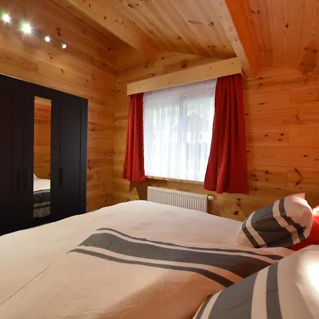 Chalet Near Durbuy With Private Garden
