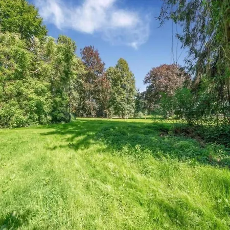 Near Durbuy With Private Garden Chalet